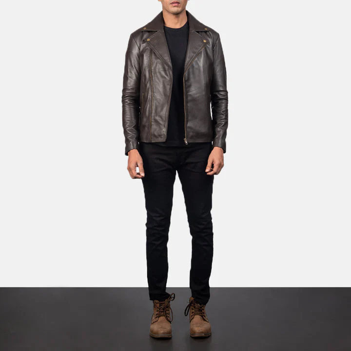 Stylish-biker-fashion-leather-outerwear-2025-trends